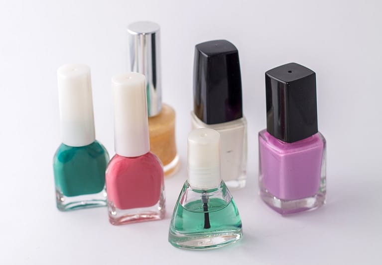 Read more about the article Nail Polish – Best Natural Nail Paints